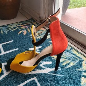 No  brand. Women  multicolor sandals high heel sz 42 ( 11 )